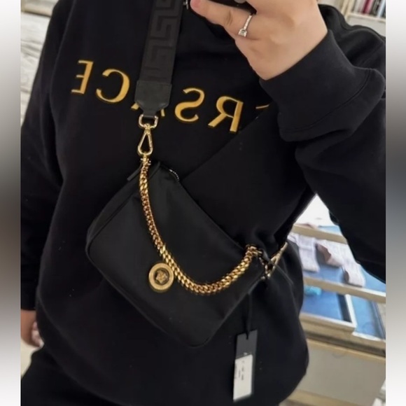 Versace Medusa Nylon Bag - Authentic with dust bag - Picture 5 of 8